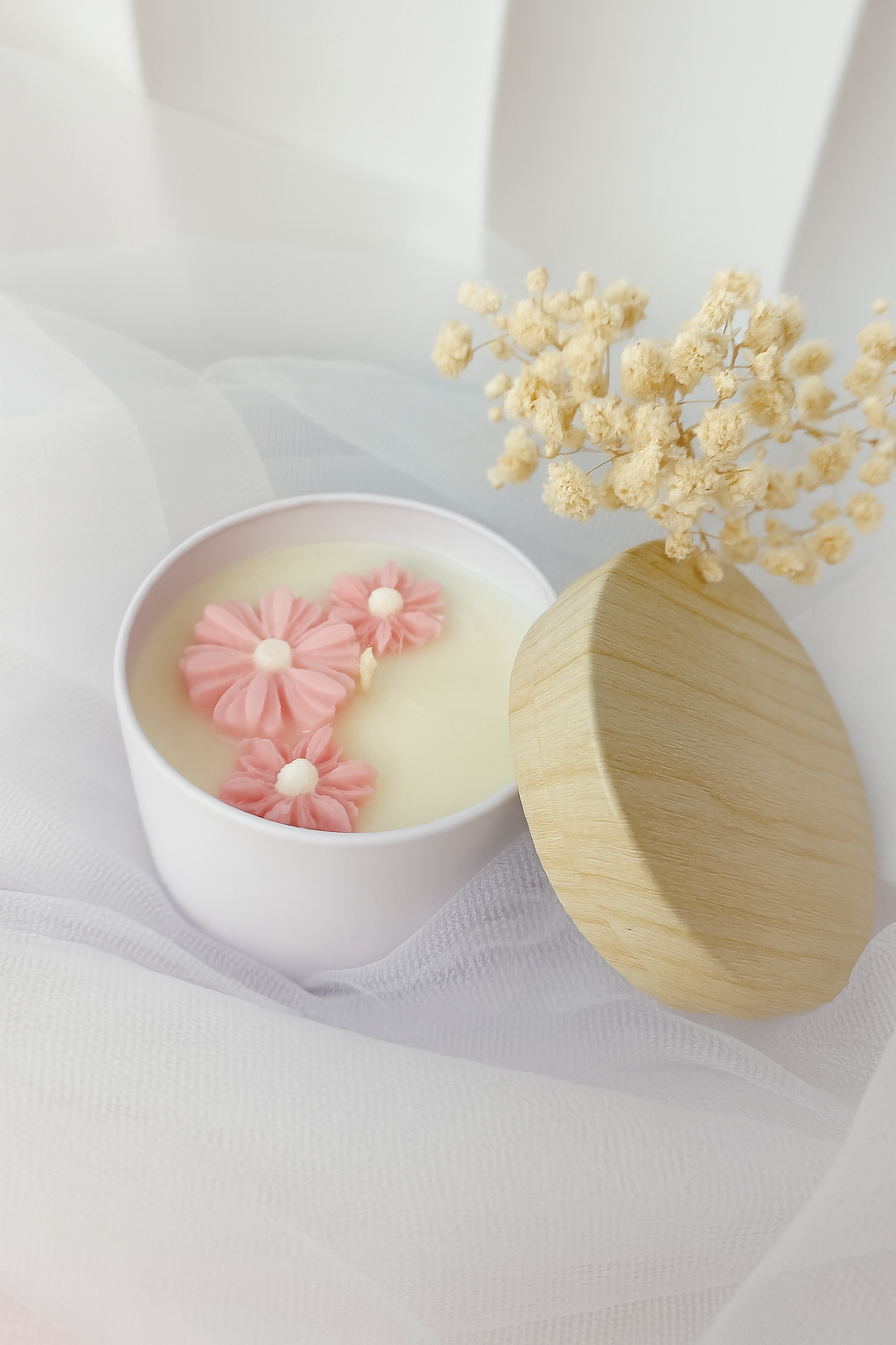 sójová svíčka v kelímku